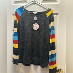 Umgee Boutique Sweater NWT Size Medium